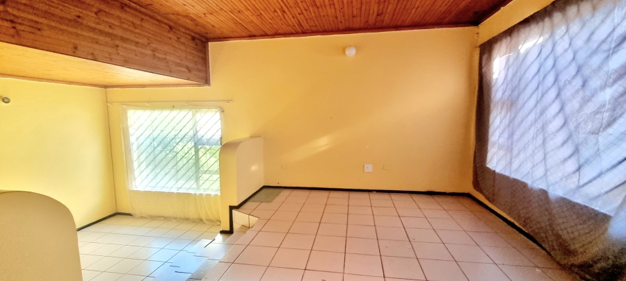 2 Bedroom Property for Sale in Amalinda Eastern Cape